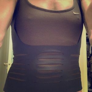 Nike racerback double-layer tank